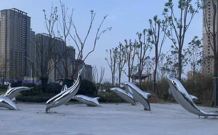 大型不锈钢海豚雕塑