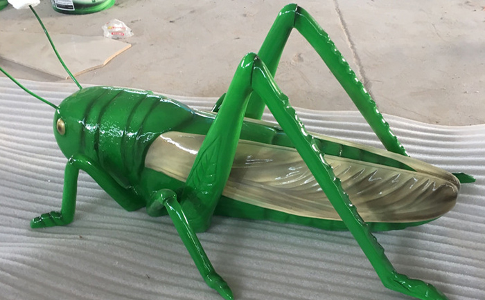 昆虫玻璃钢雕塑